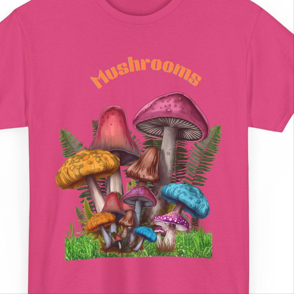 Trippy Mushroom 70s Design Tee, Psychedelic Mushroom Tee, Art Colorful Retro Mushroom T shirt, 70s Themed Nature Tee Design, Hippie Style Mushroom Print Tee, Gift for Mushroom Lovers.